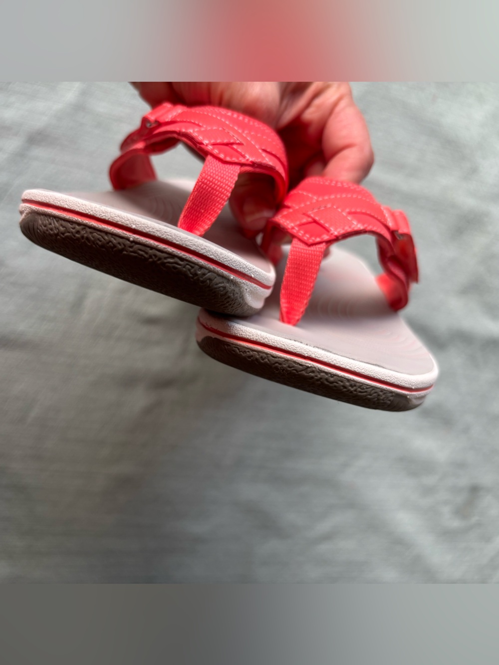 NEW Clarks Coral Orange Pink Women’s Thong Sandals 9 - Picture 8 of 8